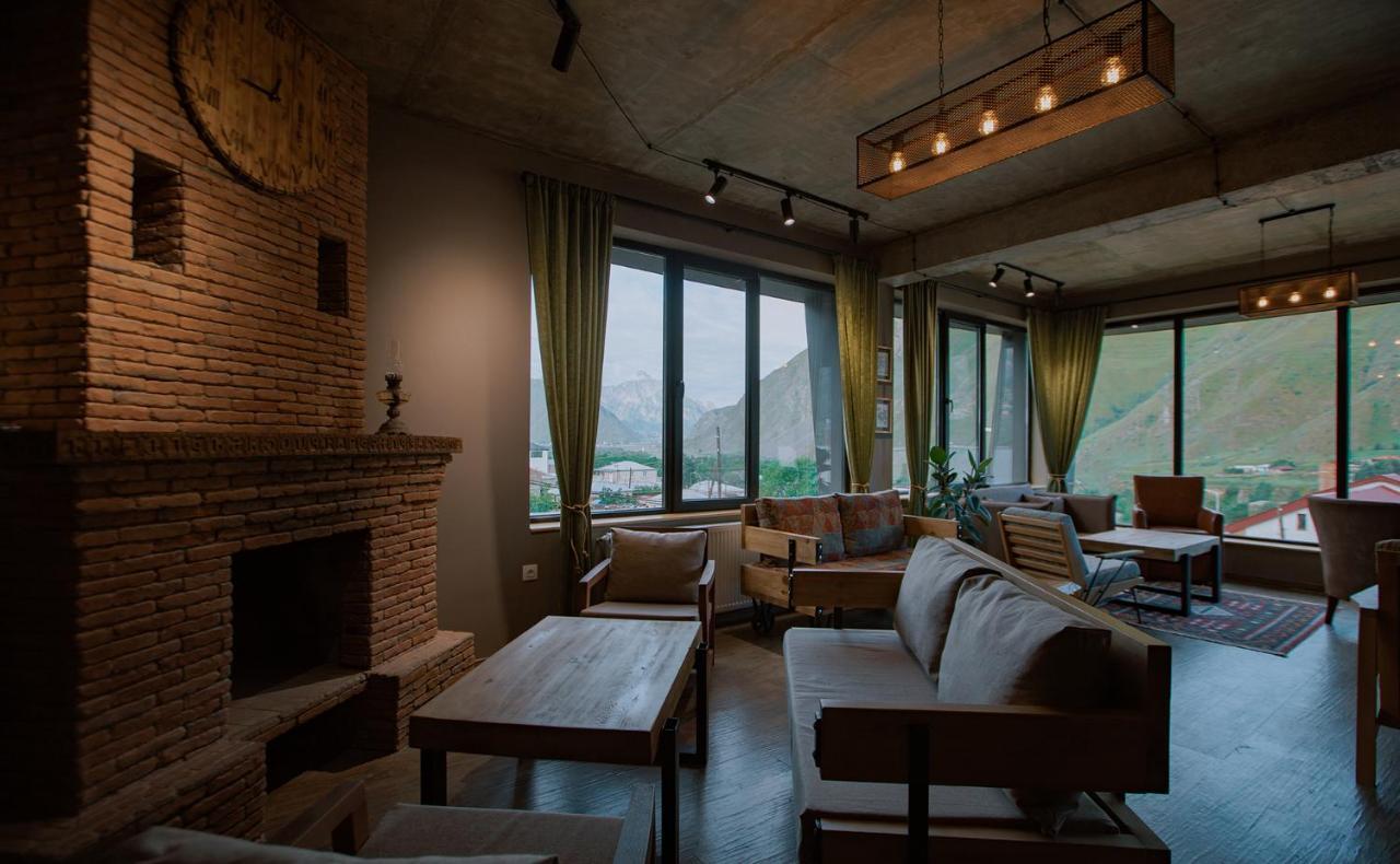 Northgate Hotel Kazbegi Extérieur photo
